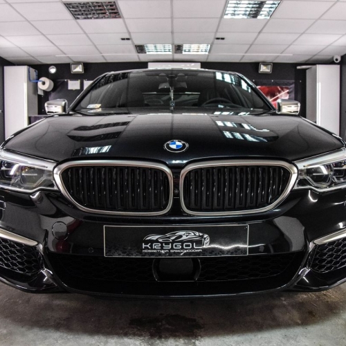 BMW M550i