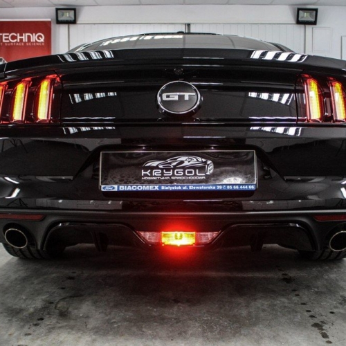 Ford Mustang 5.0 Black