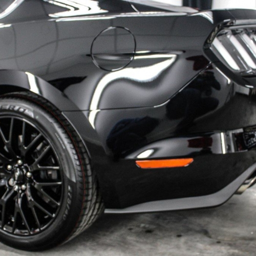 Ford Mustang 5.0 Black