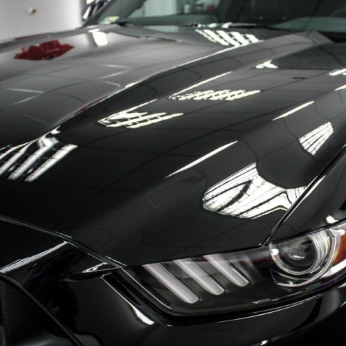 Ford Mustang 5.0 Black