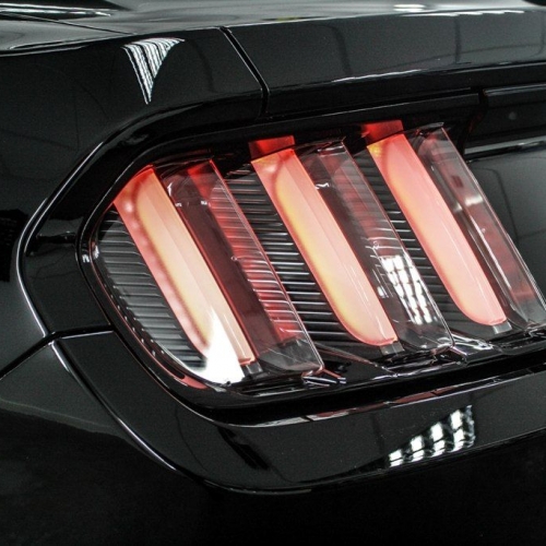 Ford Mustang 5.0 Black