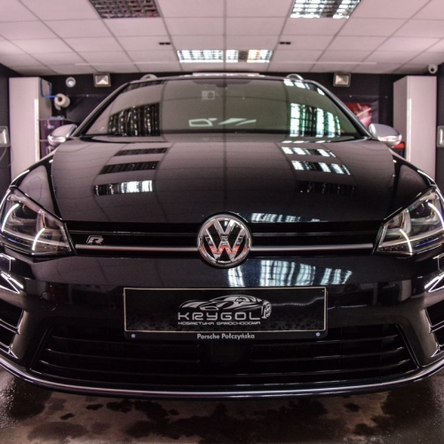 Golf R