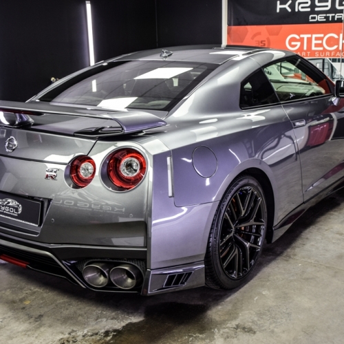 Nissan GTR